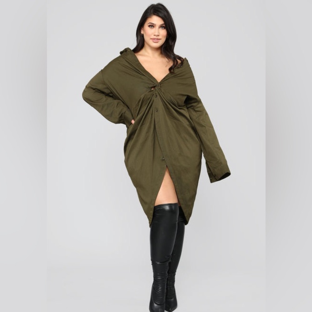Fashion Nova Knot Available Tunic Sz 1X‎ in Olive